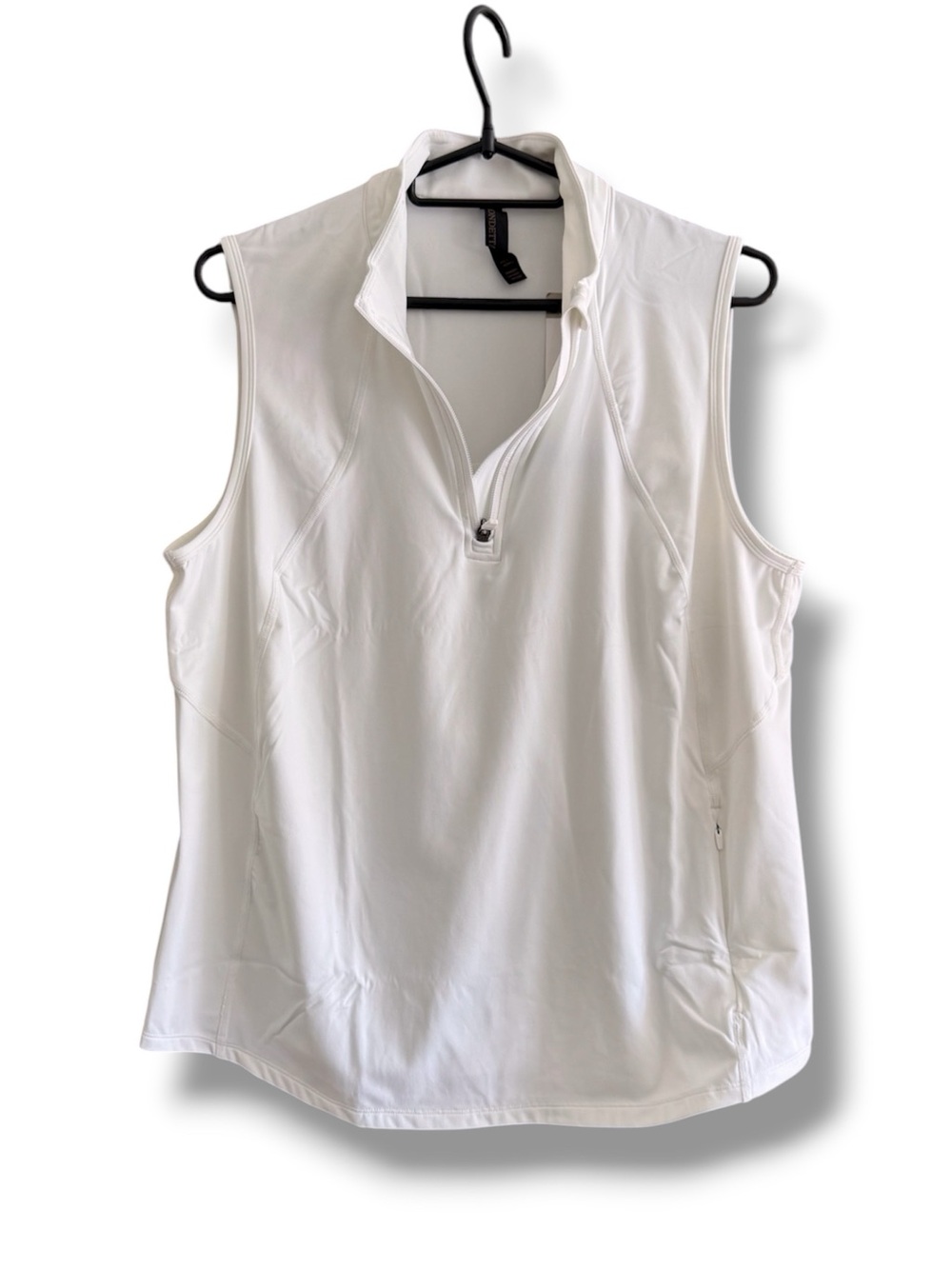Mondetta Women’s Sleeveless Zip-Front Golf Polo Tank Top - White